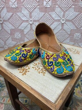 Embellished Multicolor Women’s Jutti - Traditional Handcrafted Flats Sz 8-8.5